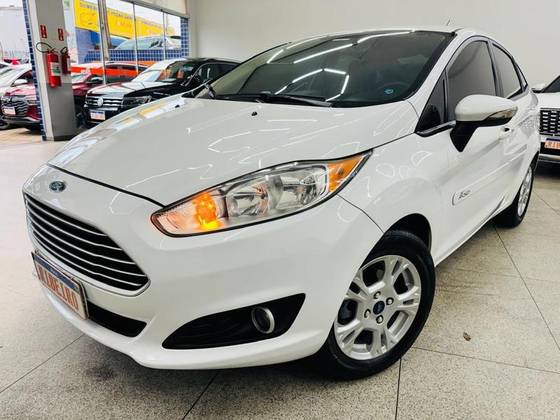 FORD FIESTA 1.6 SE SEDAN 16V FLEX 4P POWERSHIFT